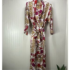 VINTAGE MARY MCFADDEN Satin wrap robe
